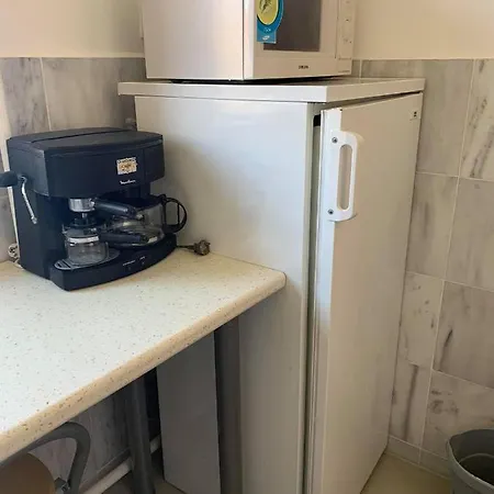 Meggyes Apartment