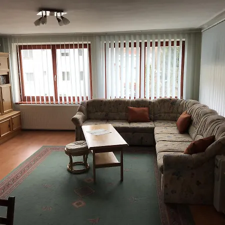 Meggyes Apartment